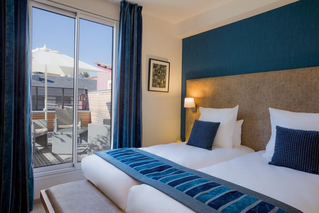 Hotel Le Rive Droite & Spa 루르드 외부 사진