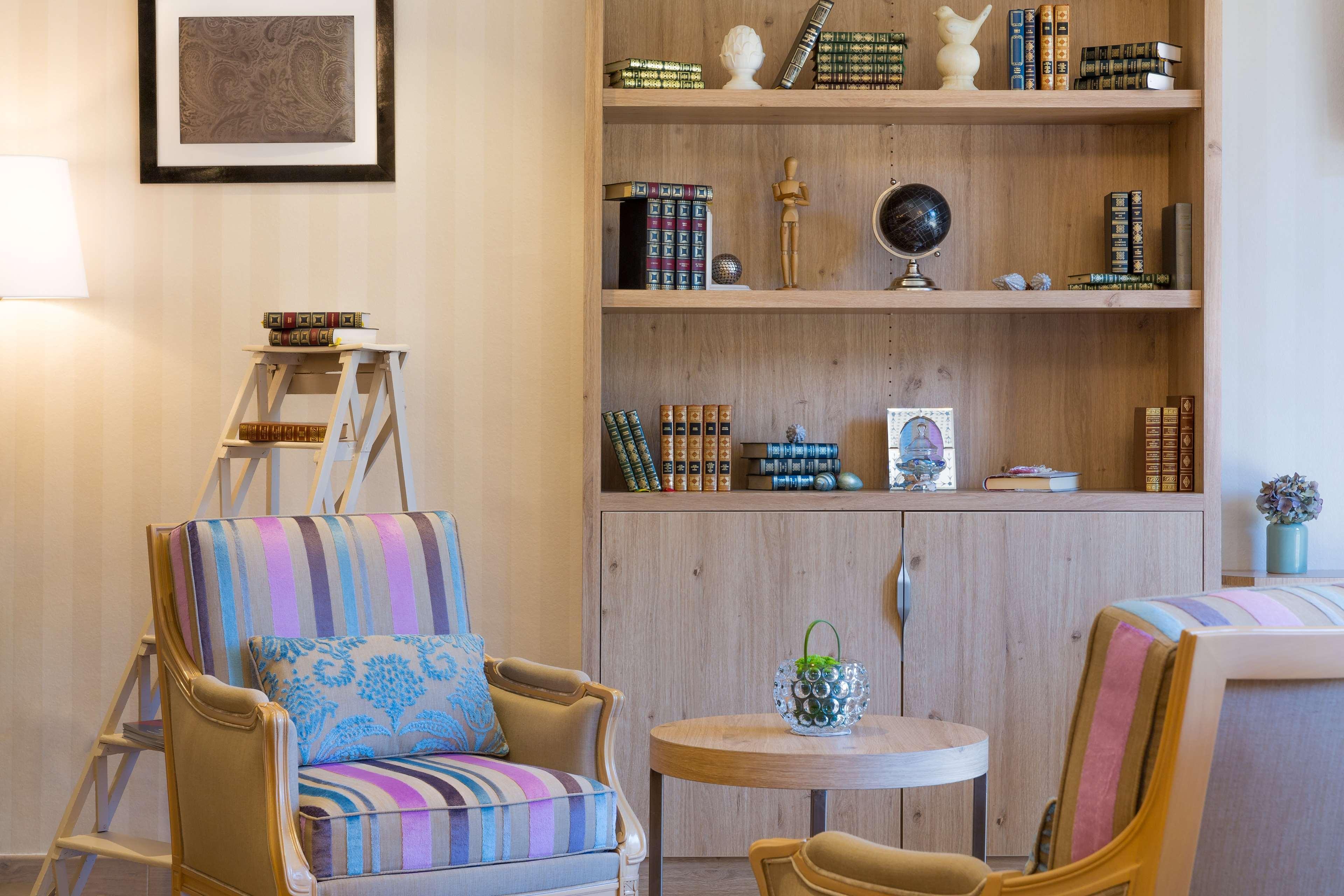 Hotel Le Rive Droite & Spa 루르드 외부 사진